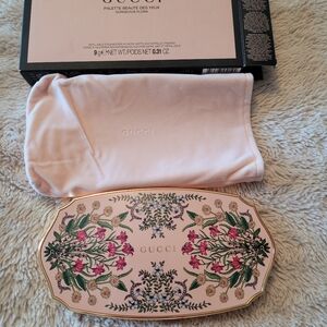 Gucci Beauty gorgeous floral palette